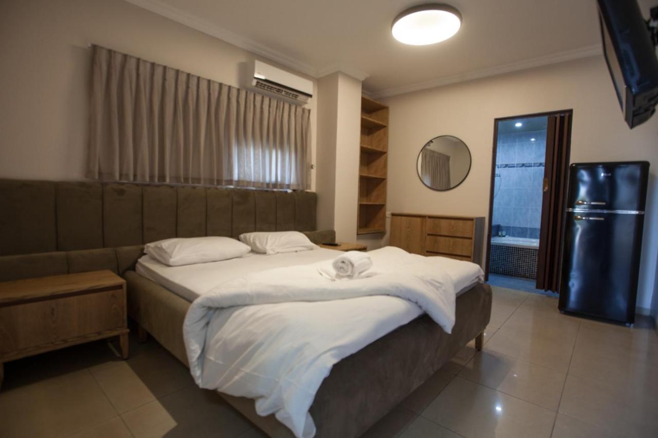 Puy Ahuzat Haosher Hotel Tiberias Exteriér fotografie