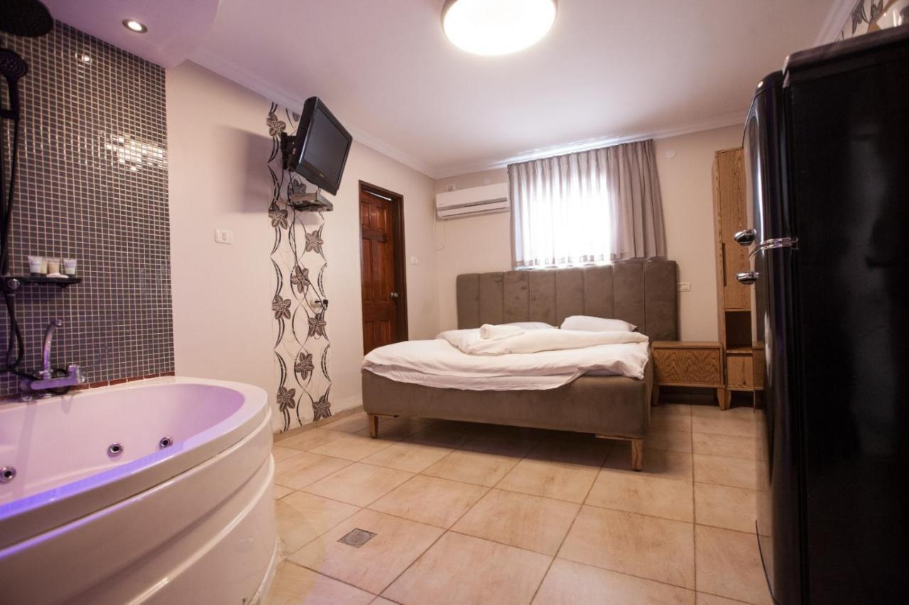 Puy Ahuzat Haosher Hotel Tiberias Exteriér fotografie