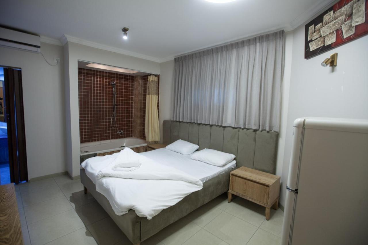 Puy Ahuzat Haosher Hotel Tiberias Exteriér fotografie