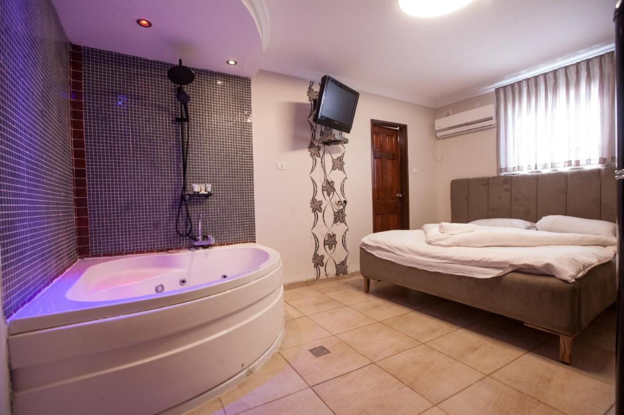 Puy Ahuzat Haosher Hotel Tiberias Exteriér fotografie
